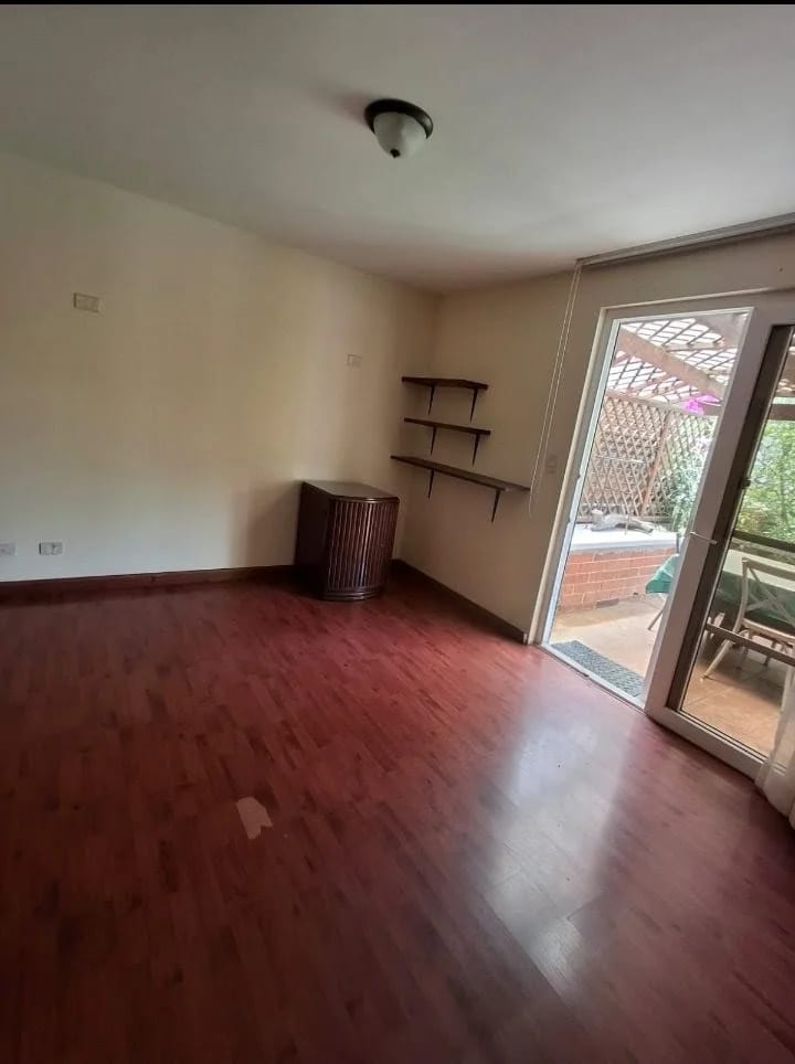 APARTAMENTO en Venta - Jardines de la Floresta, zona 7 — foto 4 de 17