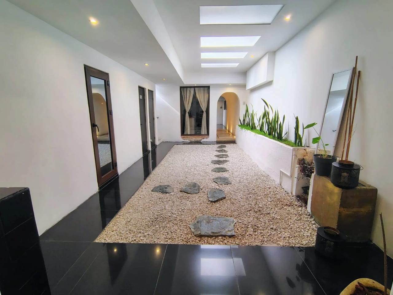 CASA en Venta - Antigua Guatemala — foto 1 de 10