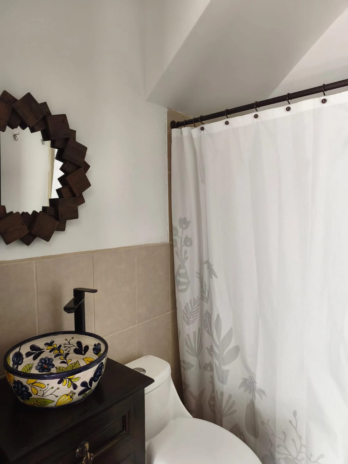 CASA en Alquiler – Barrio Las Campanas, San Pedro Las Huertas, Sacatepéquez — foto 11 de 17