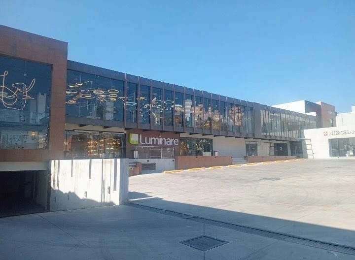 LOCAL en Venta - Plaza Luminare Roosevelth — foto 6 de 7