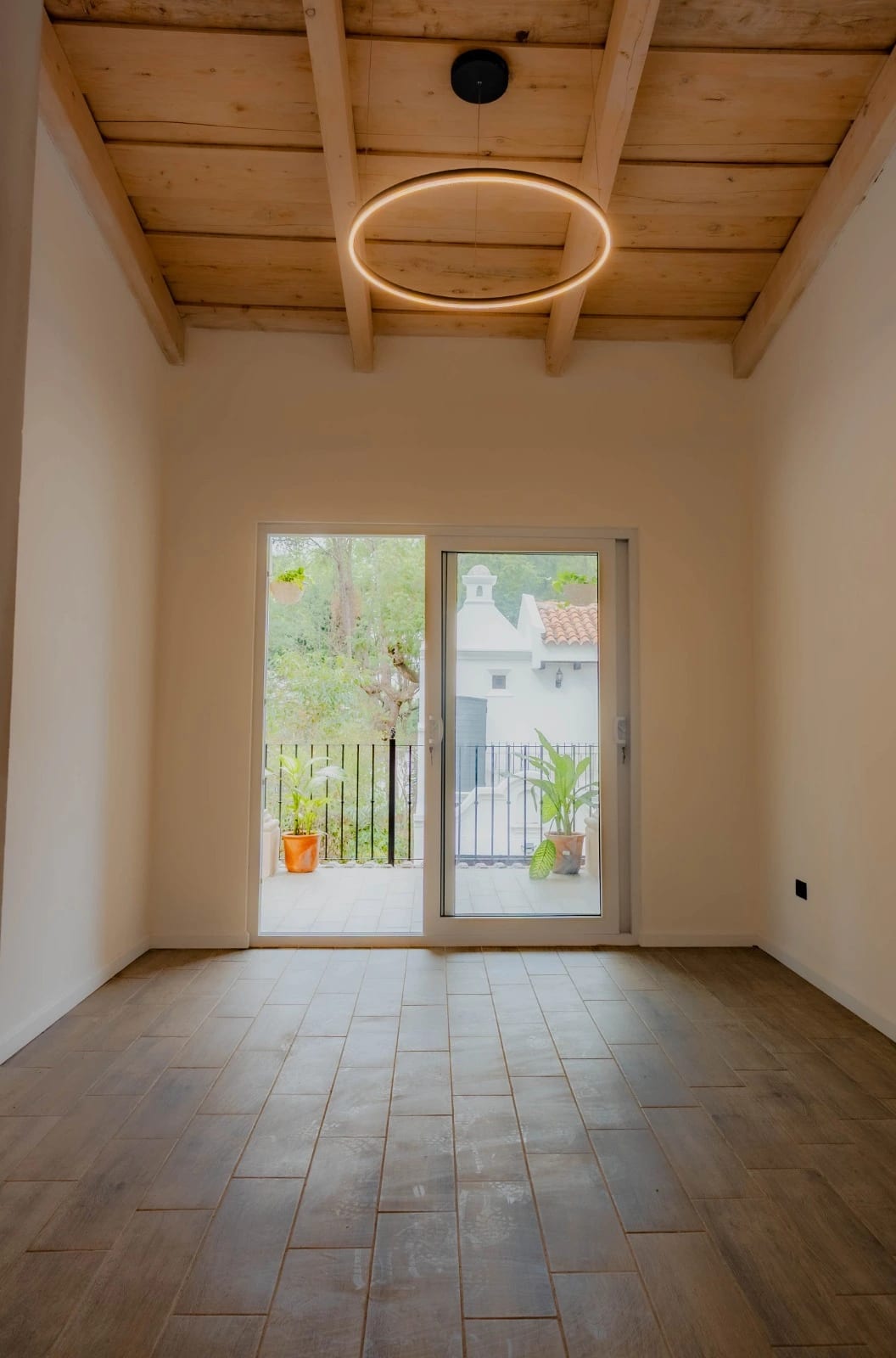 CASA en Venta -Antigua Gardens (Madeira) — foto 5 de 11
