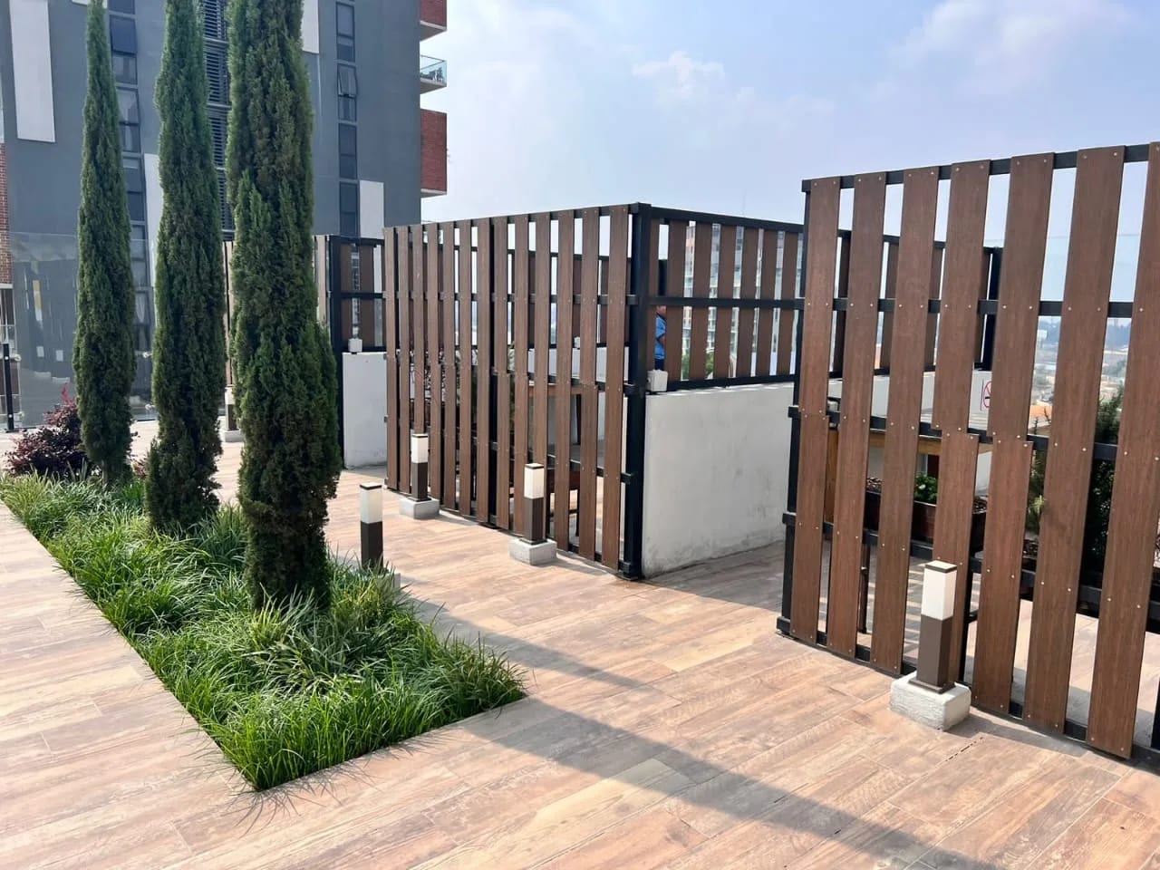 ARALIA 2 ZONA 11-APARTAMENTO EN ALQUILER — foto 1 de 11