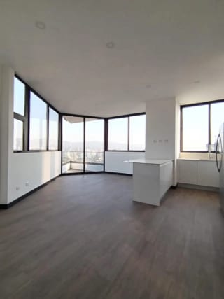 Apartamento en Venta  - DIAGOSEIS Zona 10  — miniatura 1 de 8