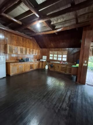 Casa en Arrendamiento  - Isla los Zanates Rio Dulce — miniatura 6 de 7