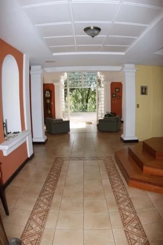 Casa en Venta - Tronco 2  EL ENCINAL Zona 7 Mixco — foto 11 de 15