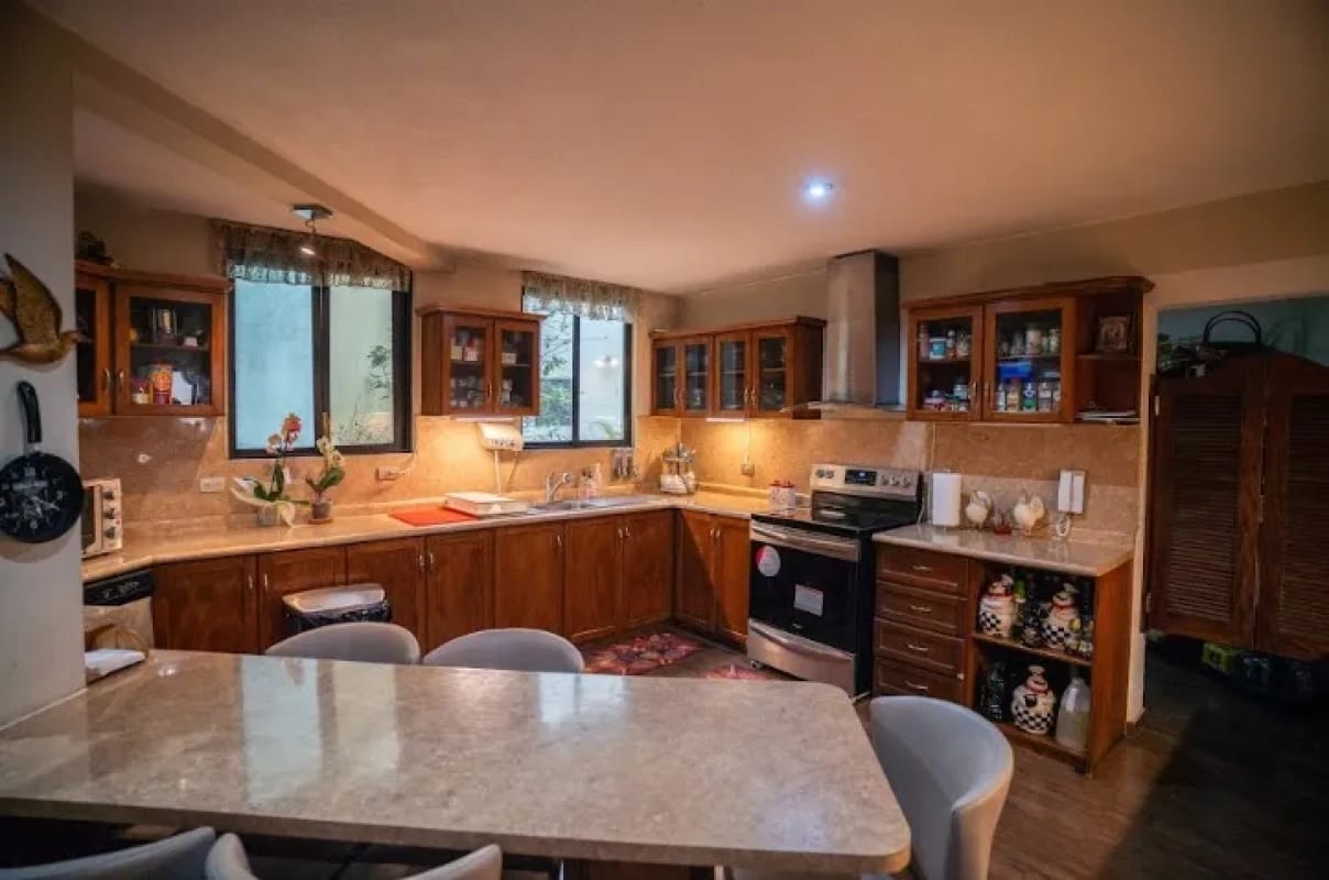 Casa grande en venta  - TERRAVISTA  Km 16.5 Carretera a El Salvador — foto 9 de 13