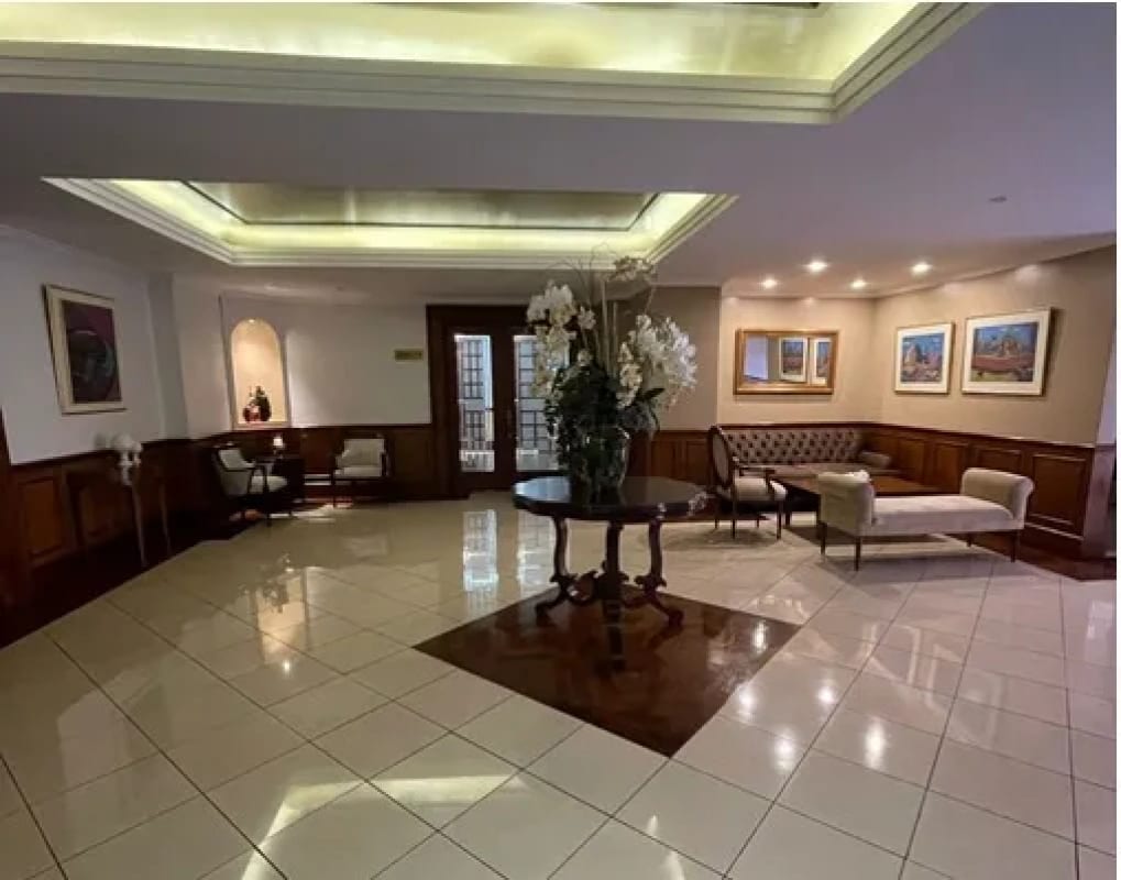 Apartamento en Venta - SAN IGNACIO II Zona 10 — foto 2 de 11