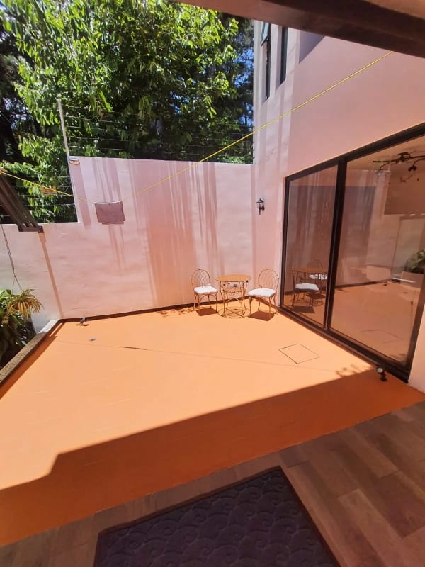 Casa en Venta y/o  Renta ZORZOYA, San Lucas Sacatepequez — foto 3 de 10