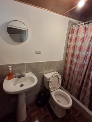 Apartamento / Estudio en Renta - San Bartolomé Milpas Altas — miniatura 5 de 10