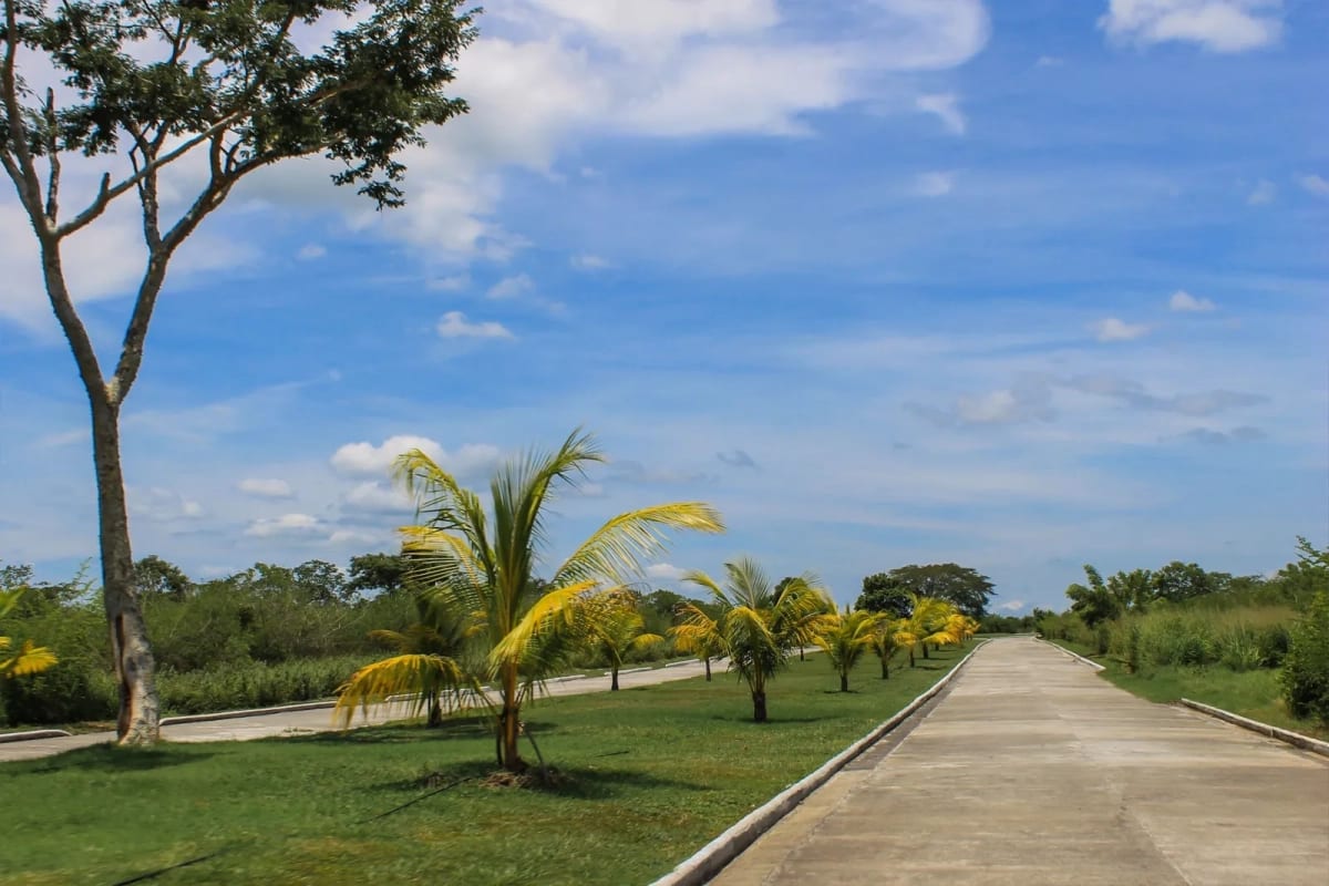 Terreno en Venta - Lagunas de Monterrico — foto 2 de 8