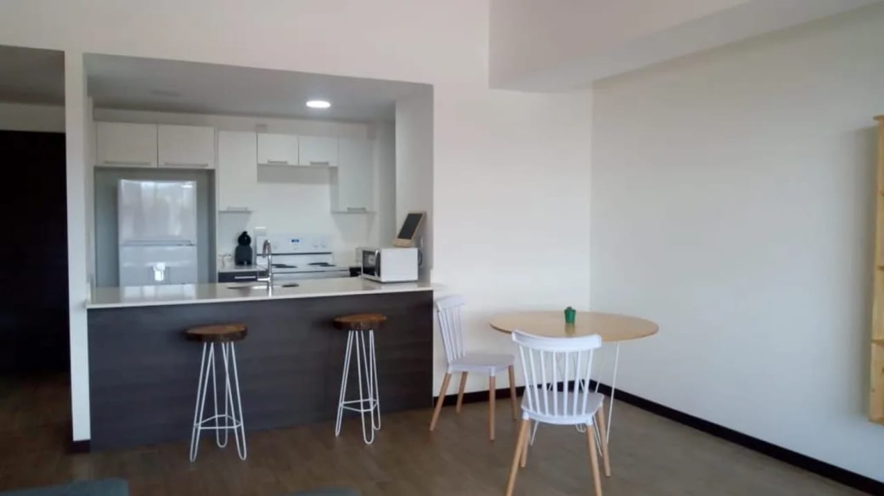 Apartamento en Venta  - Ferrara  zona 10 — foto 5 de 10