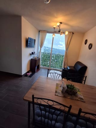 Apartamento en Venta- AMI San Jacinto zona 10 Mixco — miniatura 13 de 15