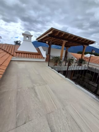 Casa en Venta - Los Franciscanos  CIELO, (hacia Alotenango) Antigua Guatemala — miniatura 2 de 17