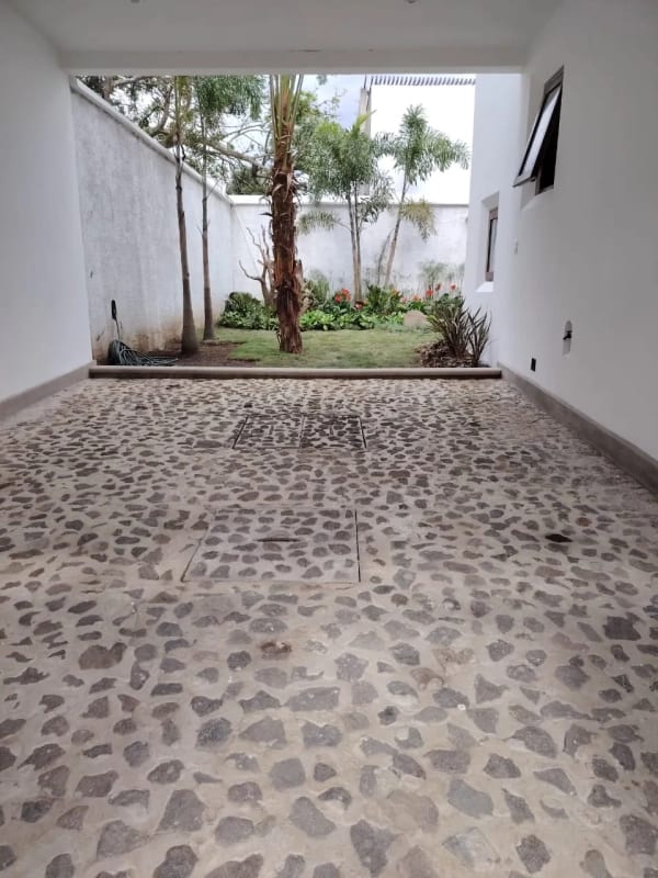 Casa en Venta -Los Franciscanos ASIS (hacia Alotenango) Antigua Guatemala — foto 2 de 16
