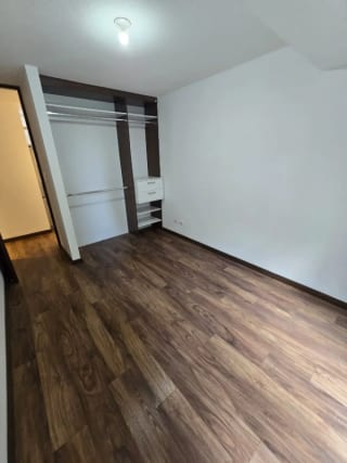 Apartamento en Venta - Aralia 2, Zona 11 — miniatura 5 de 14