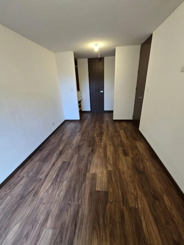 Apartamento en Venta - Aralia 2, Zona 11 — foto 10 de 14