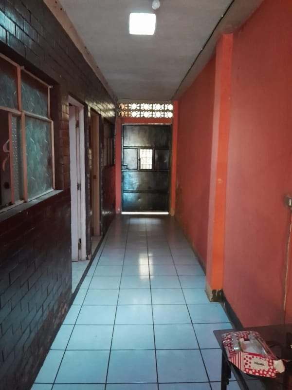 Casa en Venta - Colonia Roosevelth zona 11 — foto 4 de 7
