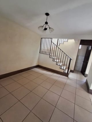 Casa en Venta - Los Olivos zona 18 — miniatura 14 de 14