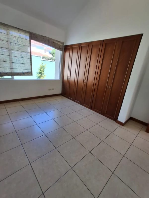CASA en Venta - Portal del Bosque CAES — foto 10 de 17