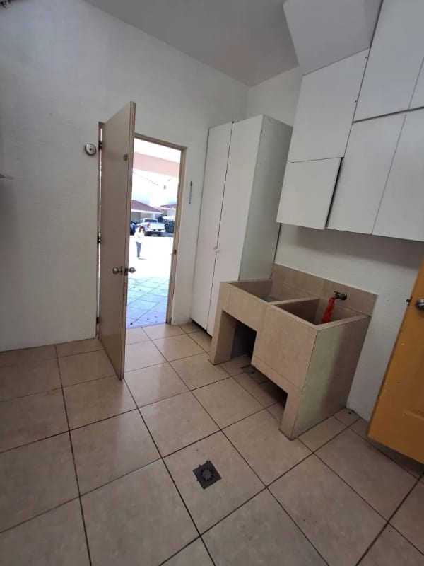 CASA en Venta - Portal del Bosque CAES — foto 6 de 17