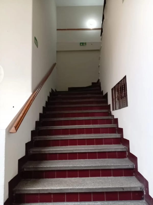 Edificio en RENTA  Parte Frontal  - Zona 1 — foto 9 de 12