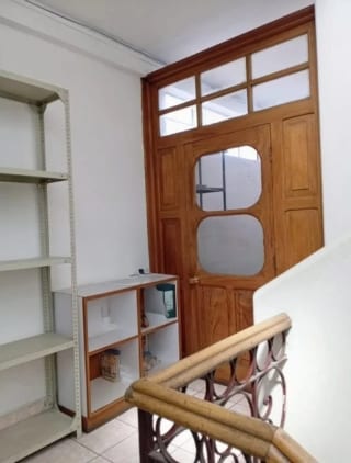 Edificio en RENTA  Parte Frontal  - Zona 1 — miniatura 8 de 12