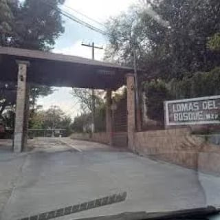 CASA en Venta - Lomas del Bosque, zona 11 Mixco — miniatura 1 de 10