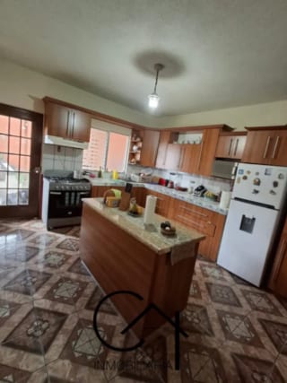 CASA en Venta - Lomas del Bosque, zona 11 Mixco — miniatura 7 de 10