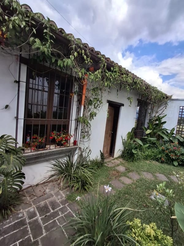 CASA en Venta - Santa Delfina San Pedro Las Huertas, Ciudad Vieja — foto 1 de 17